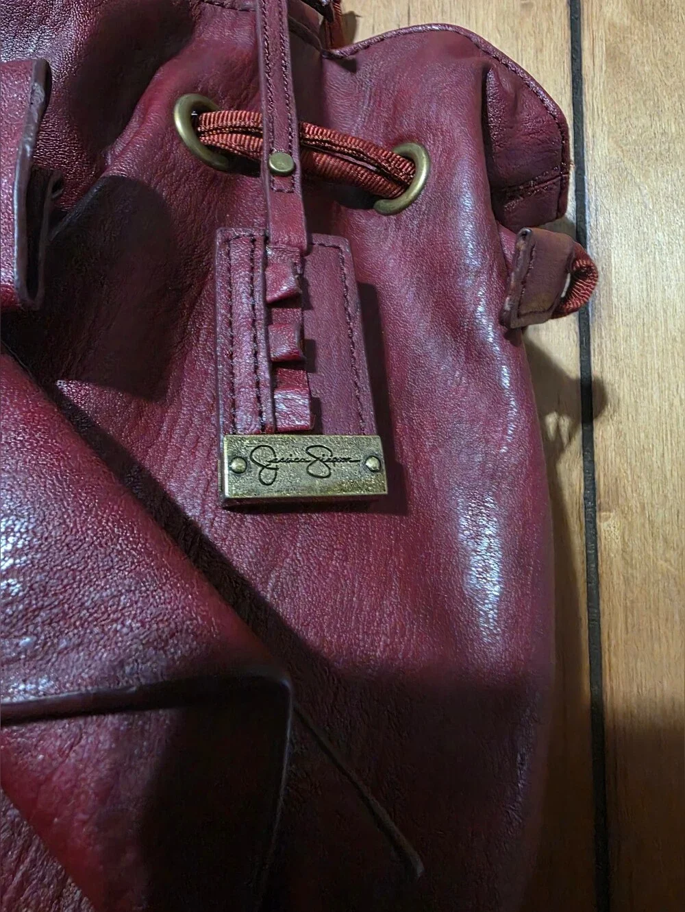 Jessica Simpson Vintage Burgundy Faux Leather Crimson Bow-Front Shoulder Bag - Picture 3 of 7
